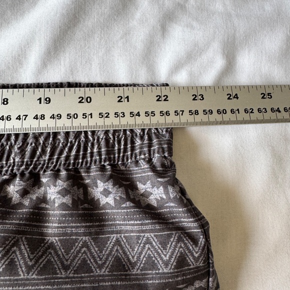 Far West Men's Aztec Swim Trunks Board Shorts Gray Size 2XL Tribal Mesh Brief - Picture 10 of 15